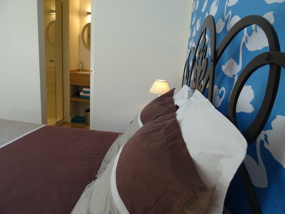 B&B Val Des Roses บรูจส์ ภายนอก รูปภาพ
